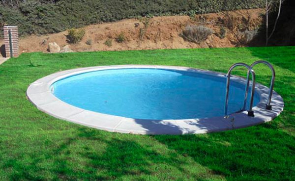 piscina de fibra modelo roma 1
